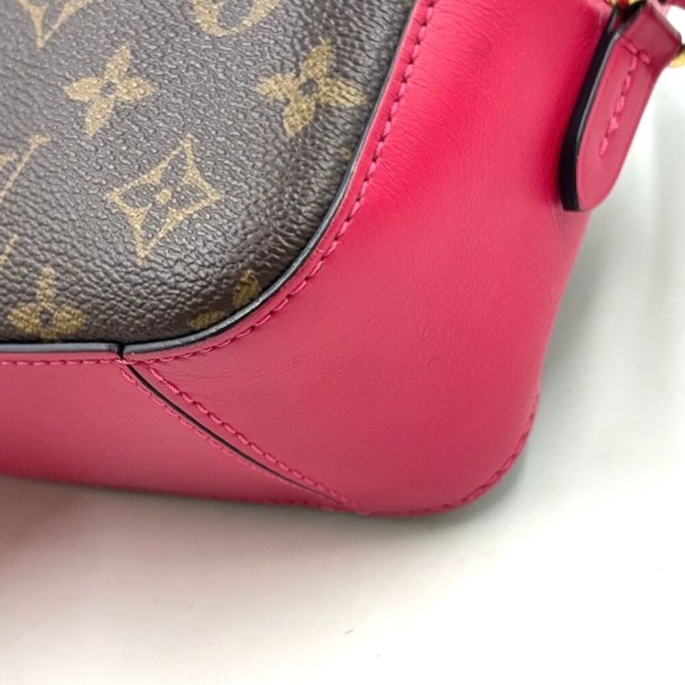 Louis Vuitton Saintonge Monogram Shoulder Bag - Picture 10 of 10